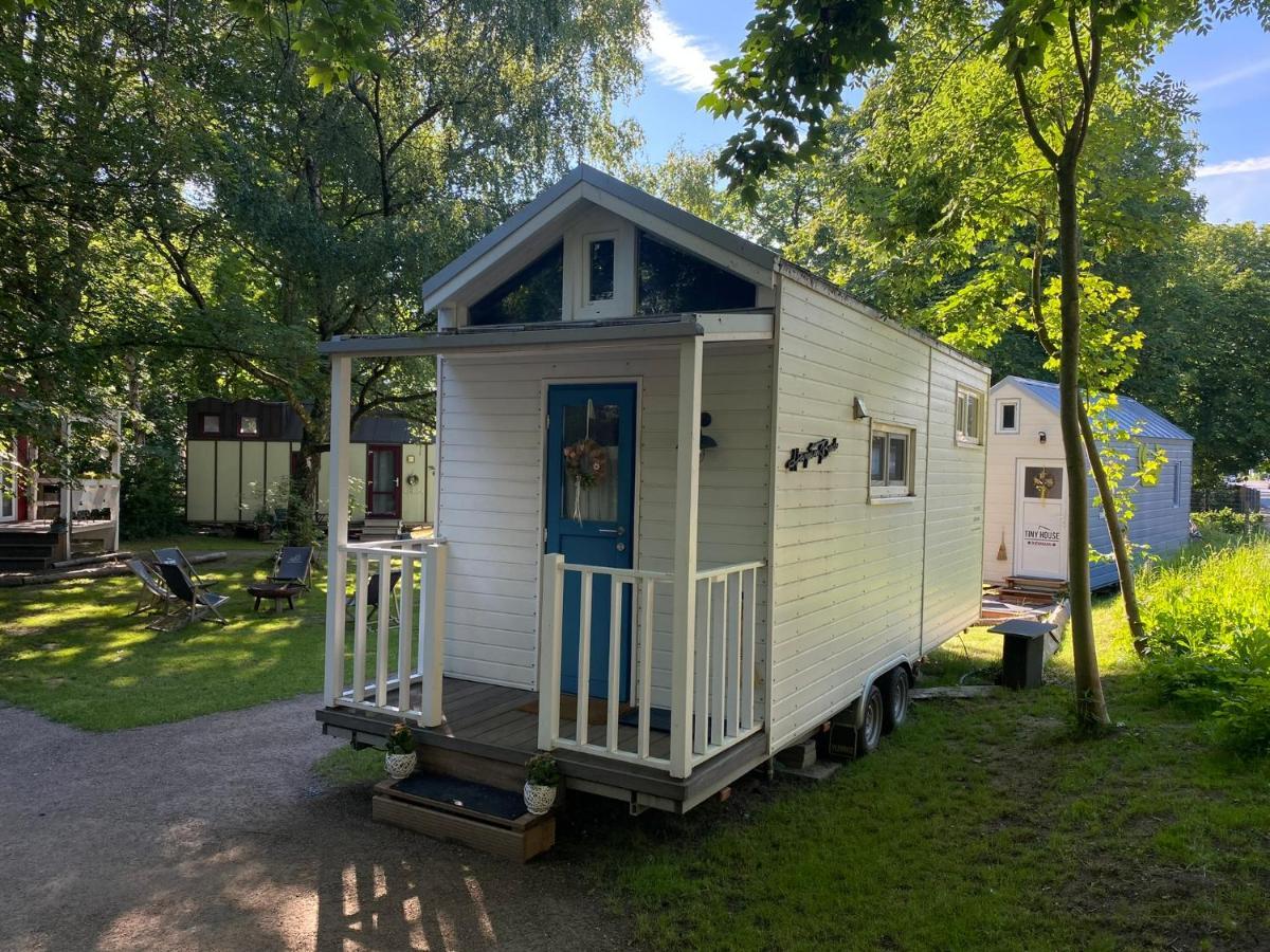 Tiny House Ems Im Pier9 Tiny House Hotel Hamm  Exterior foto